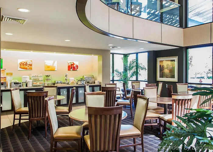 Quality & North Hotel 4*